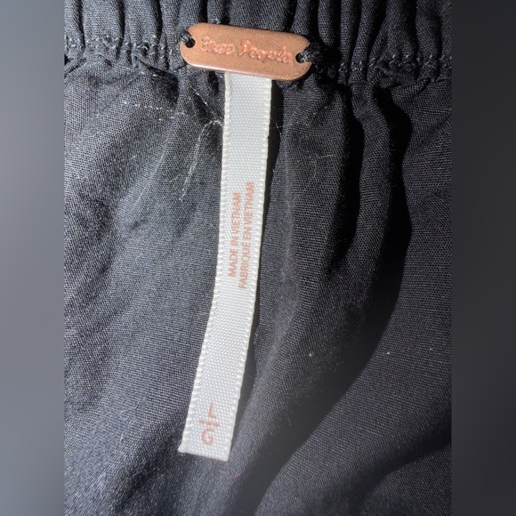 Free People Black Off-Shoulder Top - Picture 6 of 9